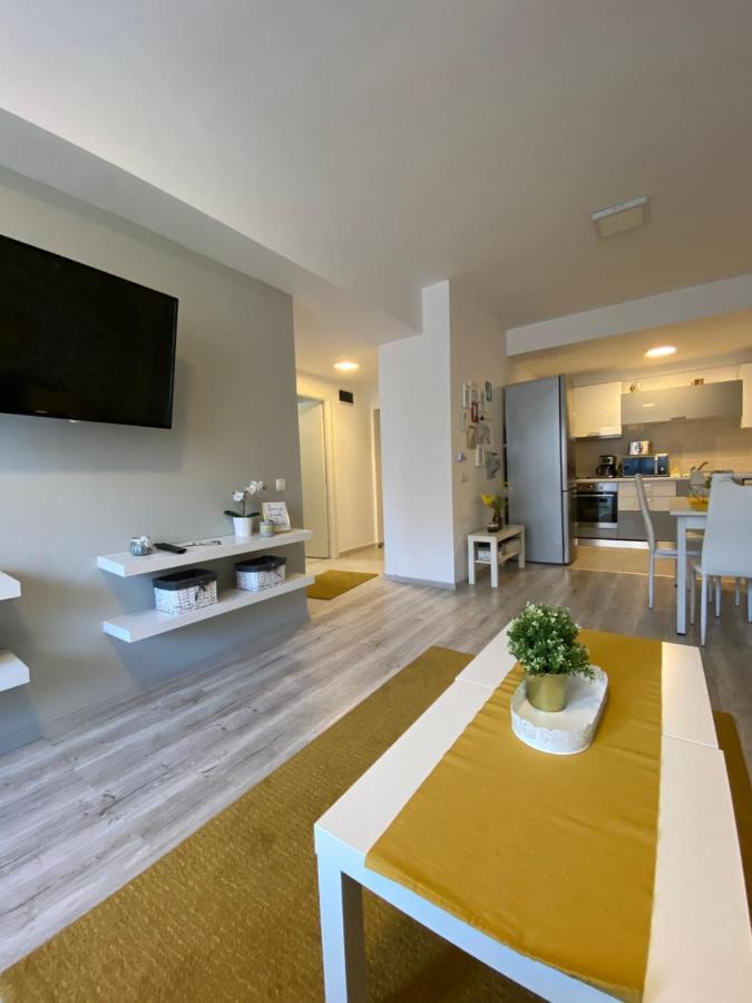 Harmony Apartment Sinaia Buitenkant foto